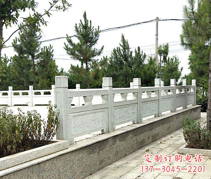 上海大理石栏杆雕塑:精致的定制艺术品