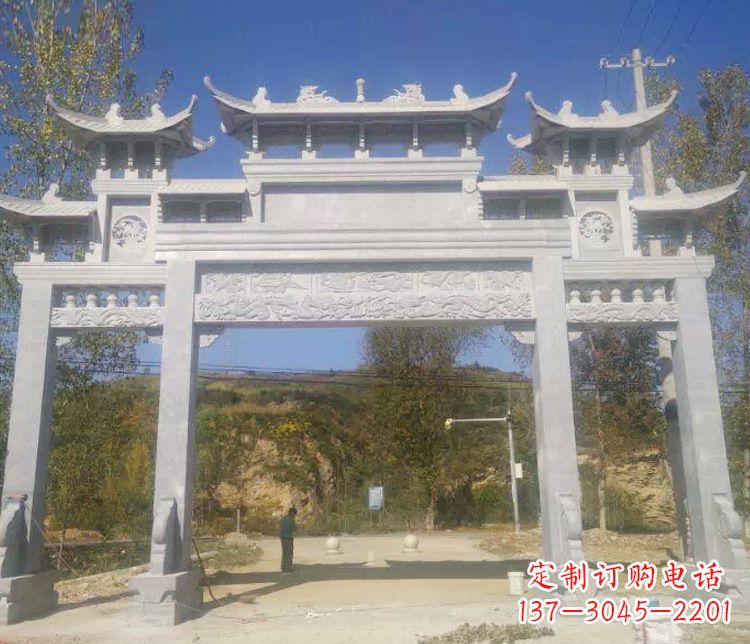 上海中领雕塑：精雕制作仿古石牌坊石雕