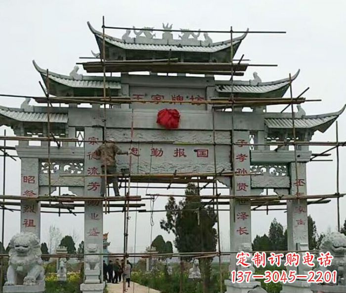 上海传承古艺三门牌坊石雕