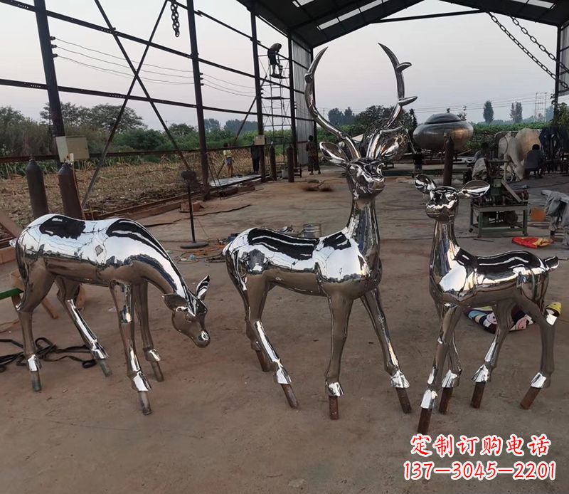 上海赏心悦目的不锈钢小鹿雕塑