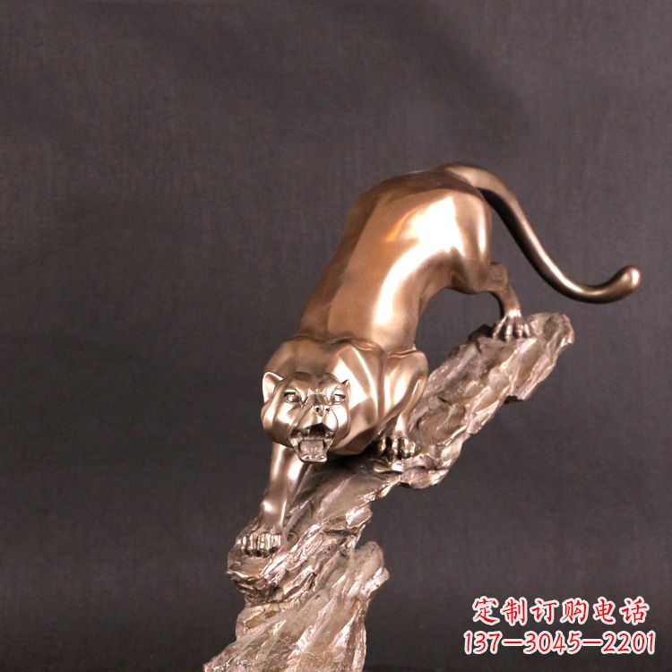 上海猎豹玻璃钢雕塑——高级定制精美雕塑