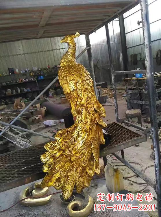 上海精工制作的鎏金凤凰雕塑