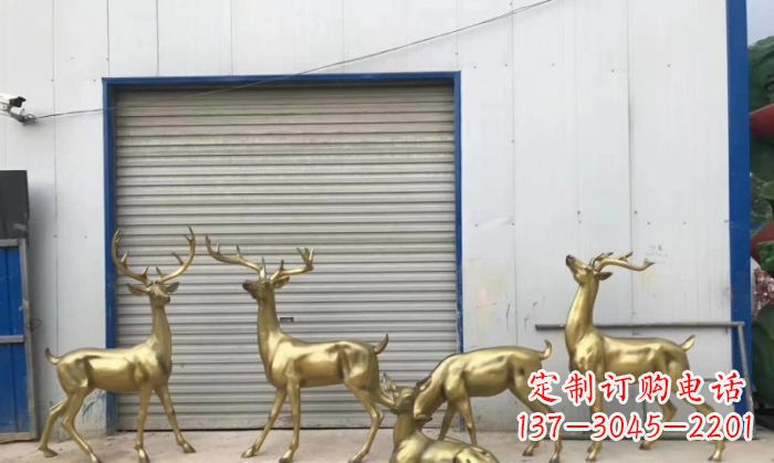 上海高贵典雅的鹿群铜雕