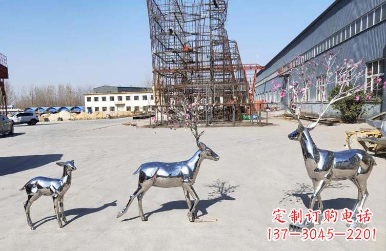 上海梅花鹿不锈钢雕塑,惊艳于众