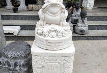 上海金蟾立柱石动物雕塑