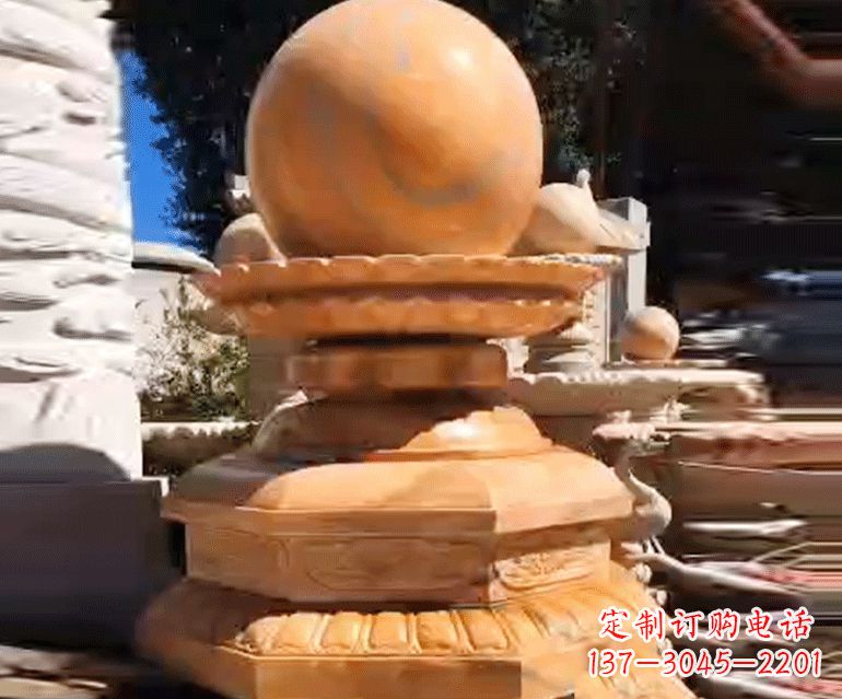 上海喷泉里的石材雕塑