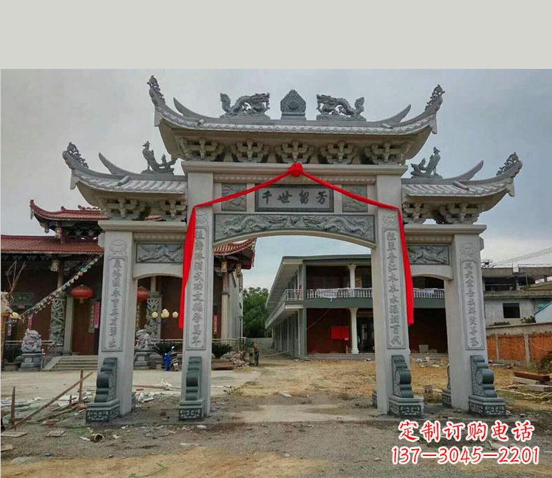 上海以传统工艺为源的独特牌坊石雕