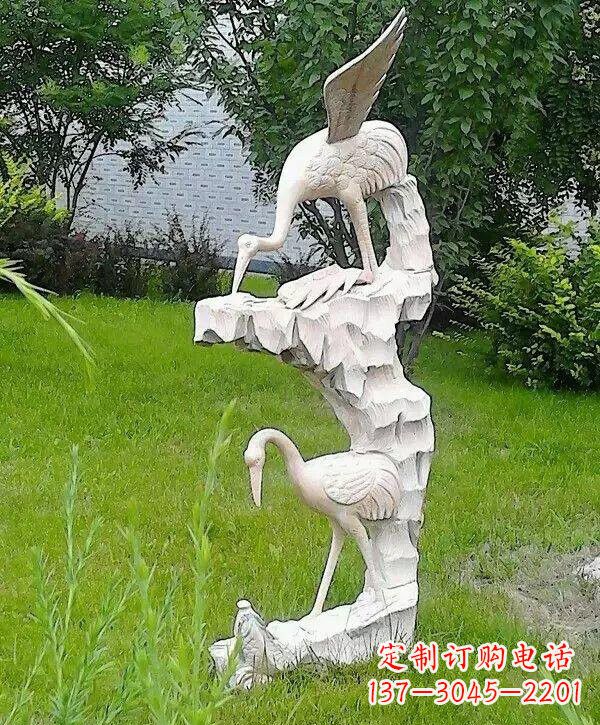 上海石雕仙鹤鲤鱼