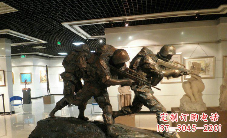 上海士兵突击战士铜雕