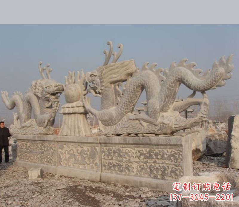 上海双龙戏珠石雕