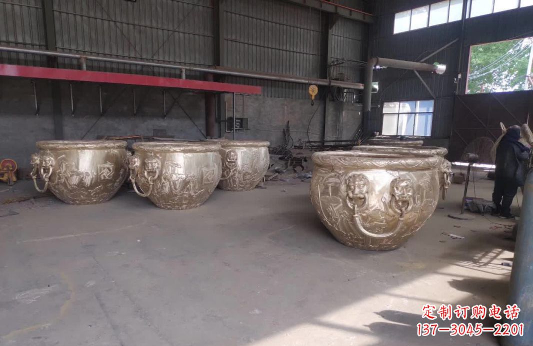 上海寺庙水缸铜雕塑