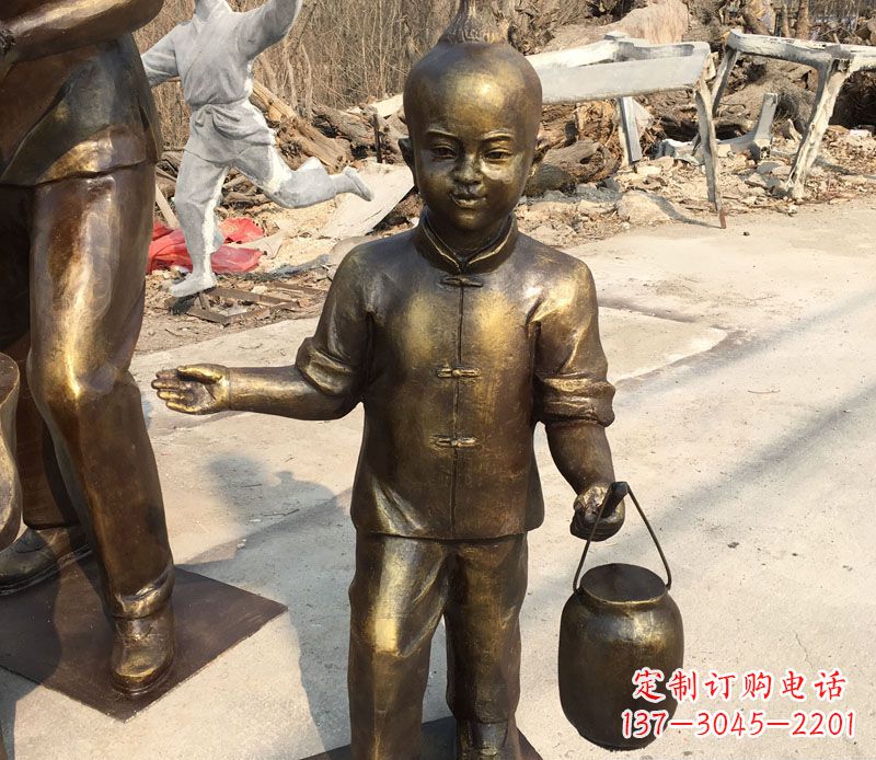 上海提灯笼的小男孩铜雕