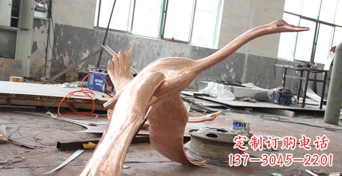 上海天鹅铸铜动物铜雕