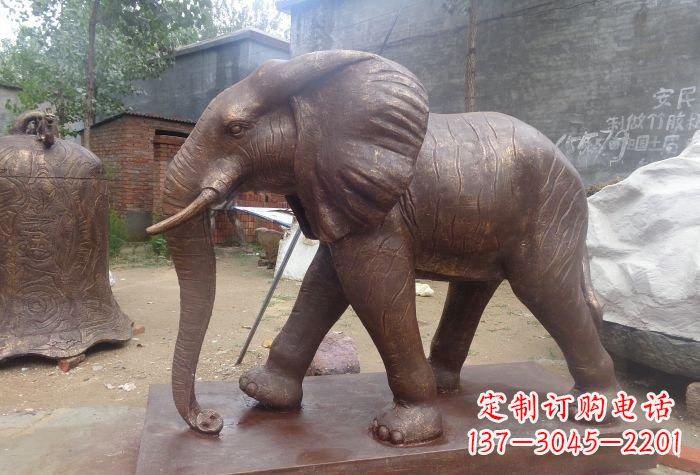 上海铜大象雕塑
