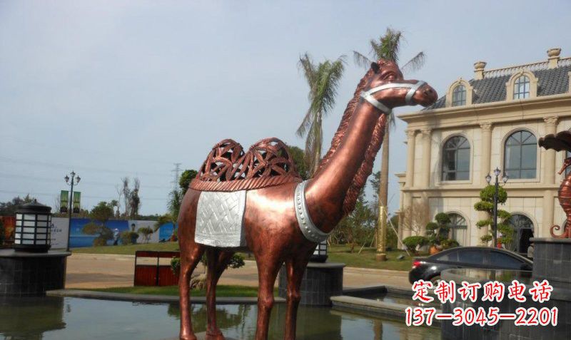上海铜雕抽象骆驼