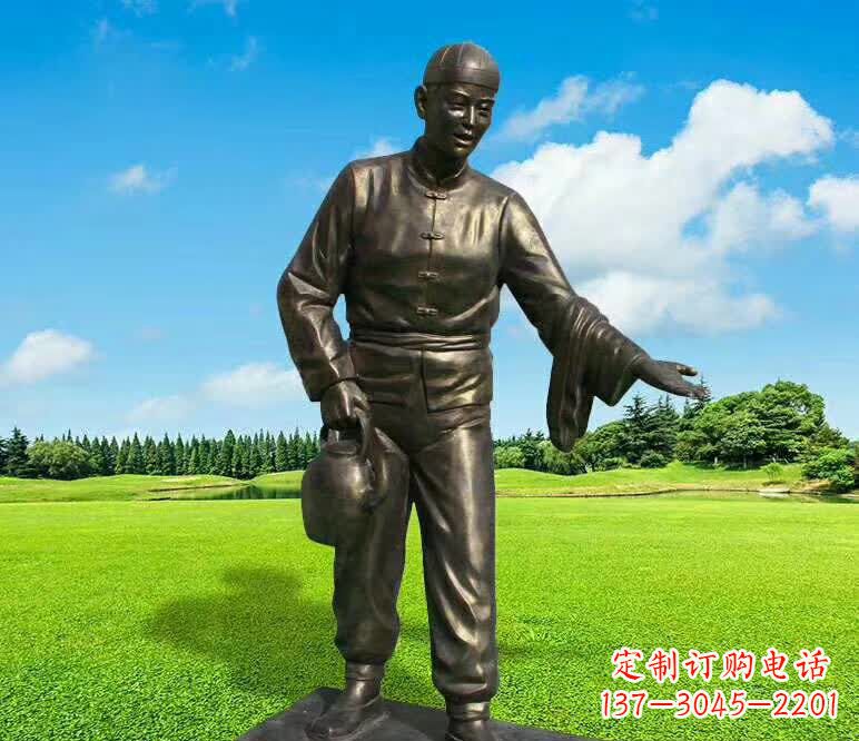 上海铜雕店小二人物雕塑1