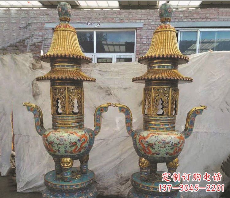 上海铜雕景泰蓝香炉雕塑摆件