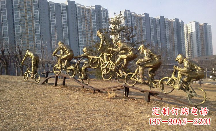 上海玩花样自行车人物铜雕