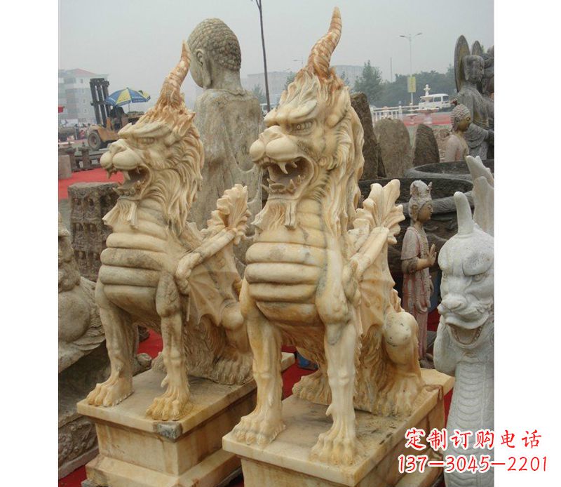 上海晚霞红独角兽雕塑