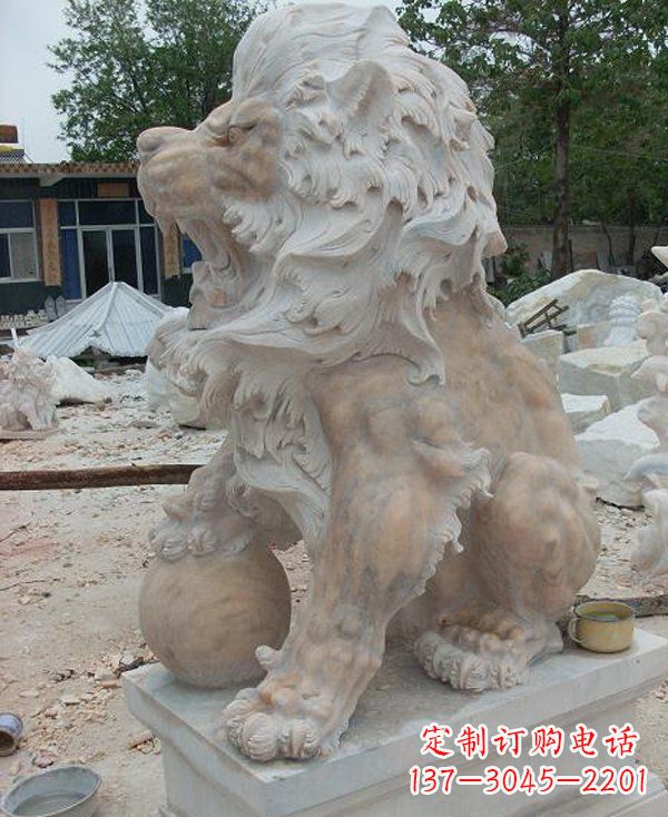 上海晚霞红寺庙门口西洋狮子石雕