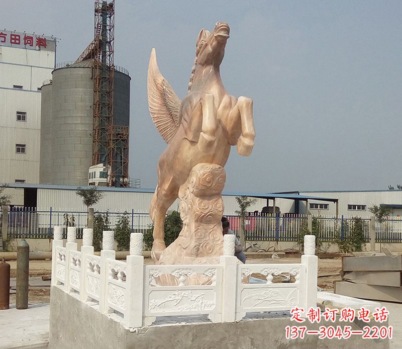 上海晚霞红祥云飞马企业景观石雕