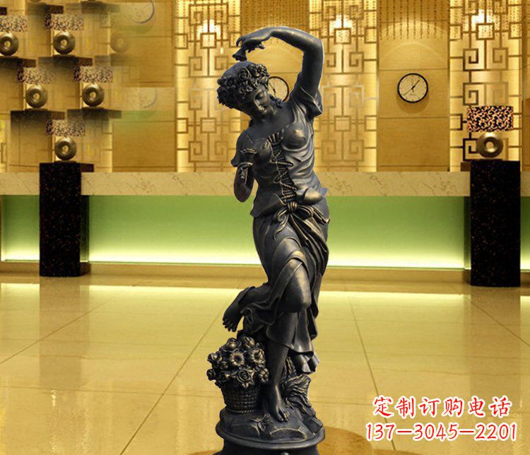 上海西方女人别墅景观铜雕