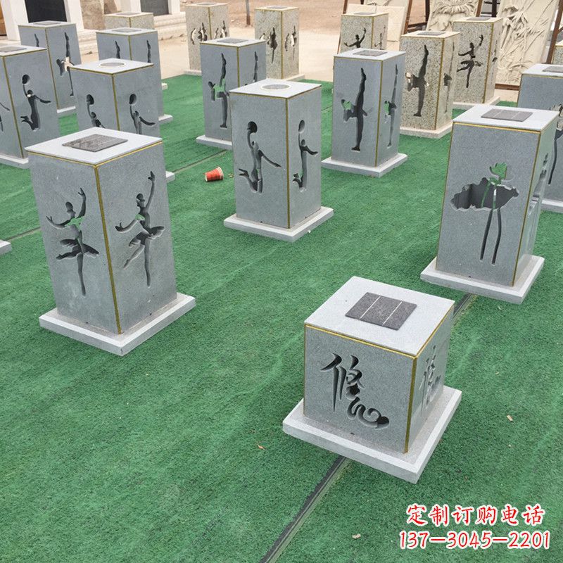 上海现代镂花石灯