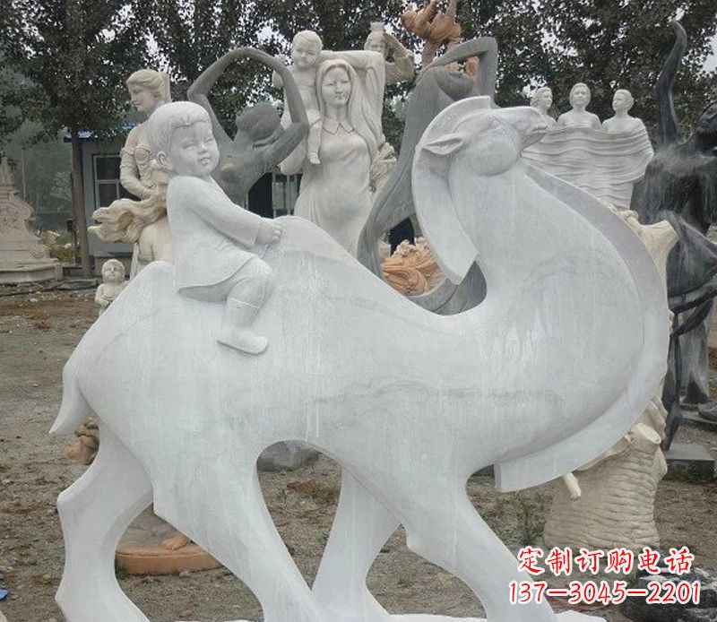 上海小孩骑骆驼石雕