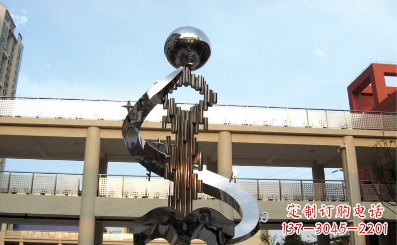 上海校园不锈钢抽象钥匙和书籍雕塑
