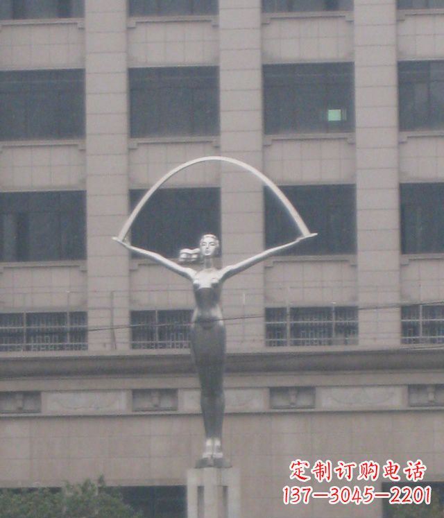 上海校园不锈钢女孩雕塑