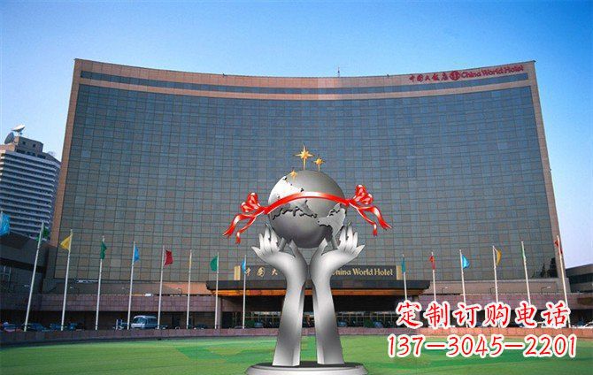 上海校园不锈钢双手捧地球雕塑