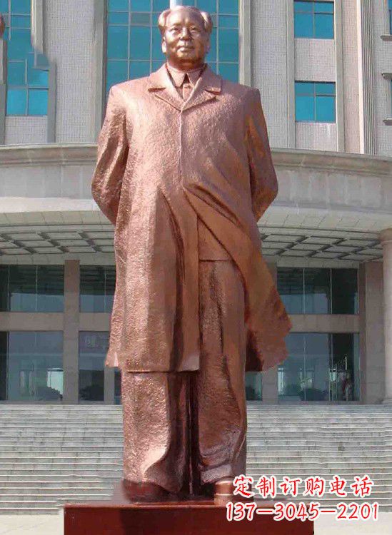 上海校园毛主席铜像