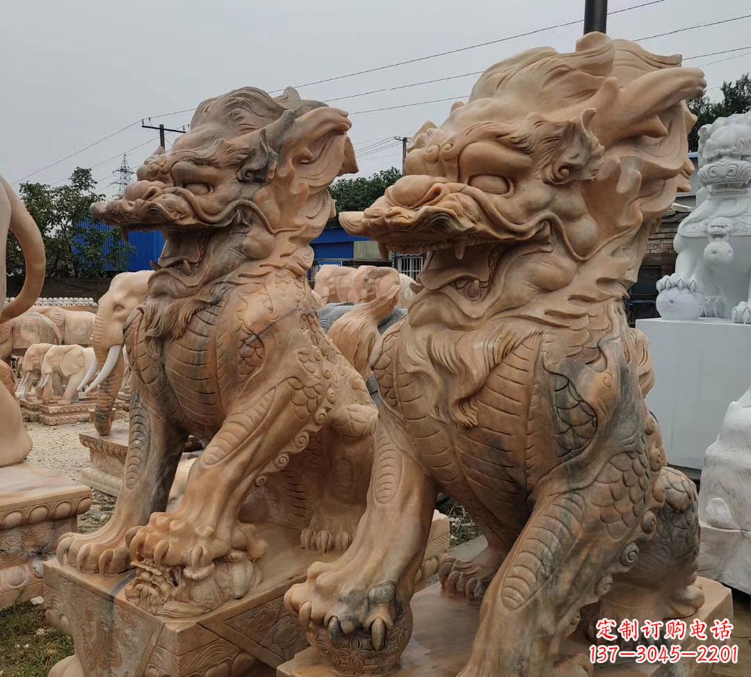 上海园林晚霞红古代招财神兽麒麟石雕