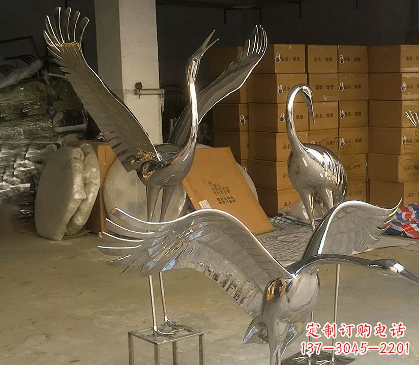 上海园林云中仙鹤不锈钢雕塑