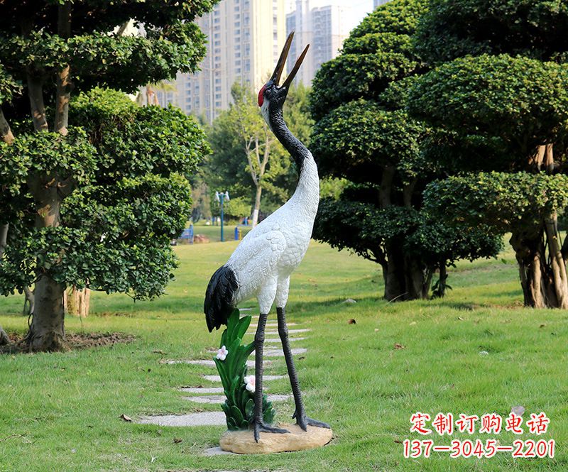 上海站立仙鹤雕塑