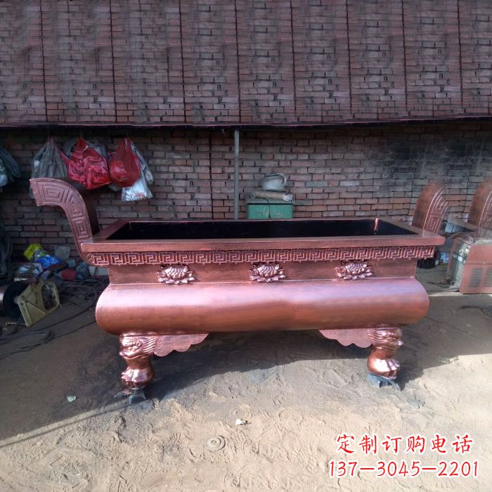 上海长方形铜香炉
