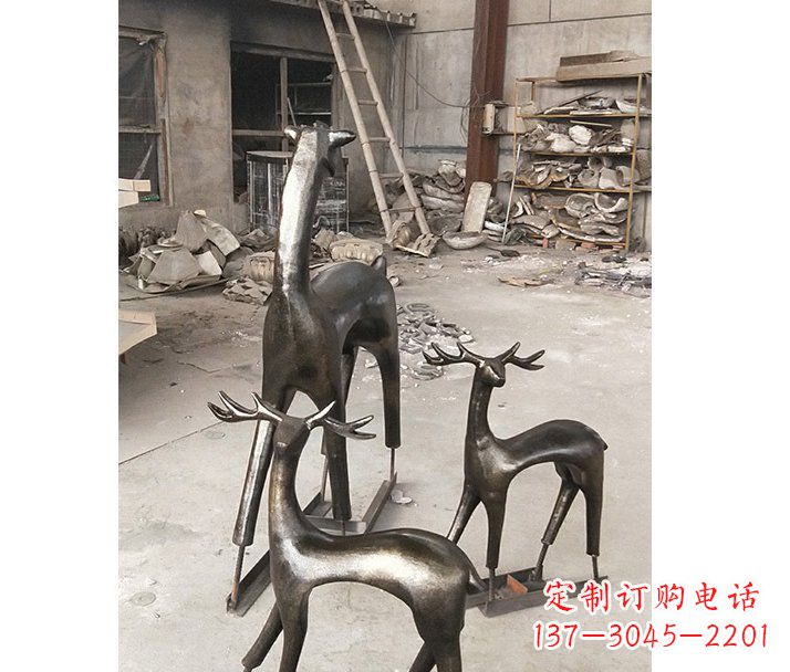 上海铸铜梅花鹿动物铜雕摆件