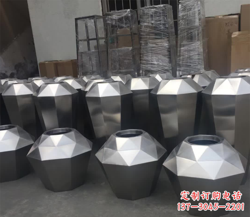 上海不锈钢组合花盆雕塑